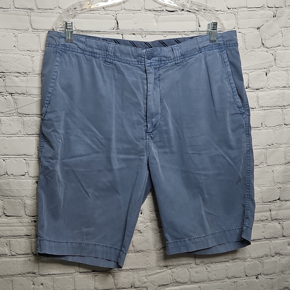 Daniel Cremieux Gray Light Blue Flat Front Shorts Size 36